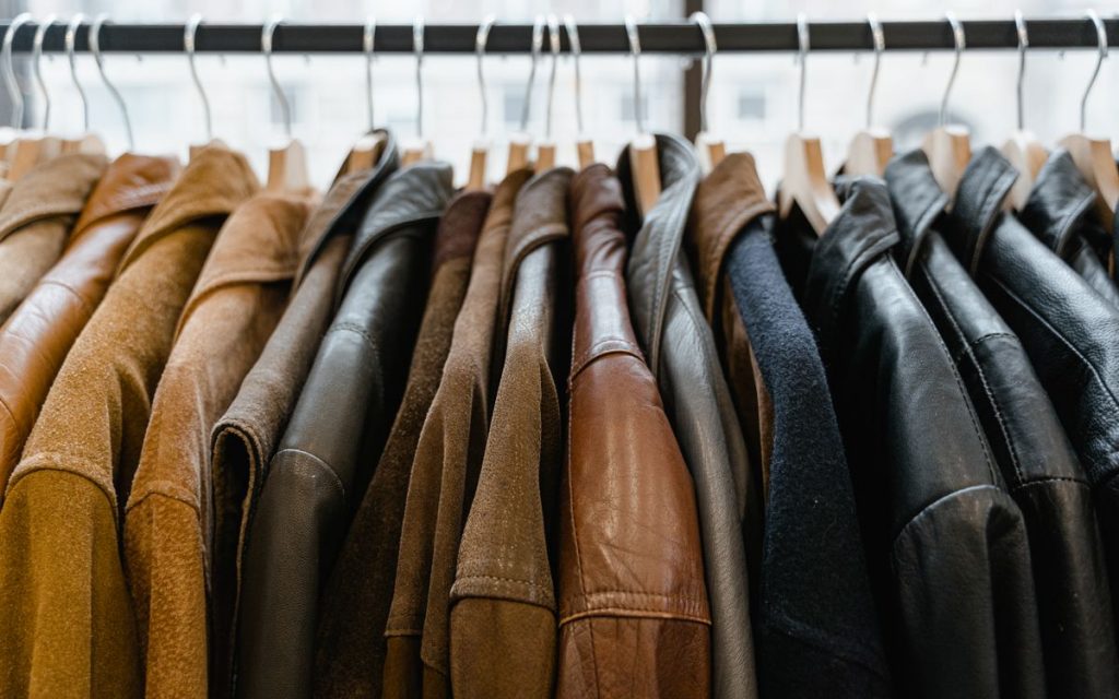 Comment Entretenir une Veste en Cuir : Le Guide Complet